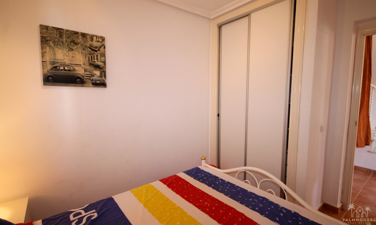 Resale - Villa - Orihuela Costa