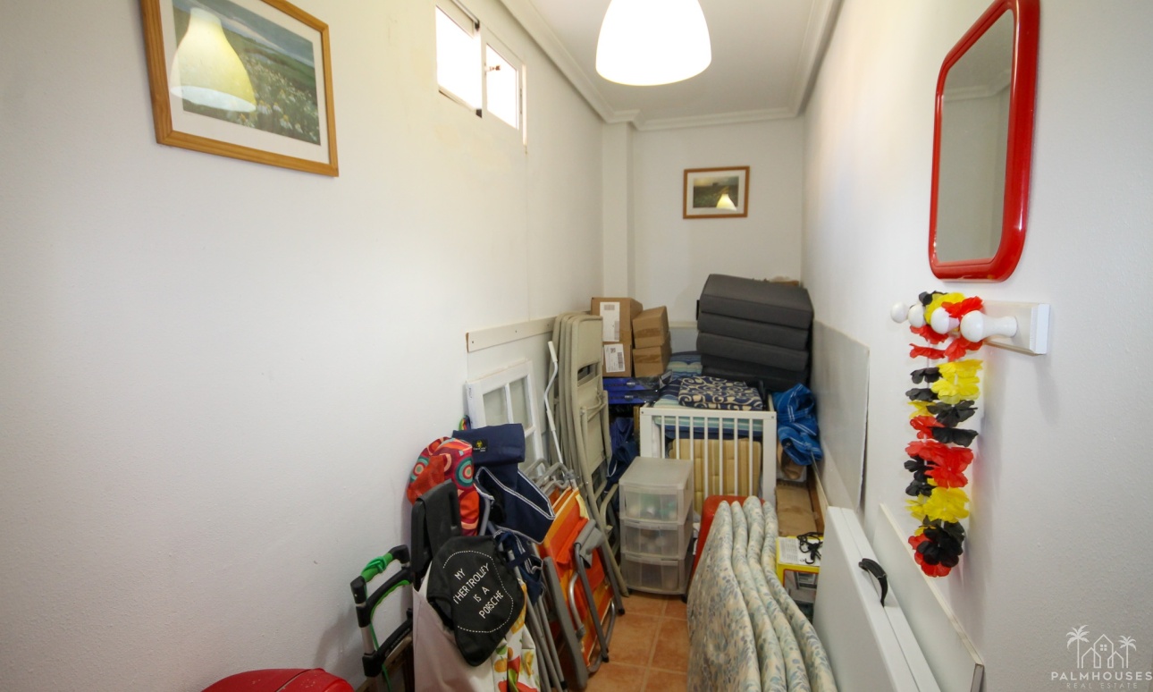 Resale - Villa - Orihuela Costa