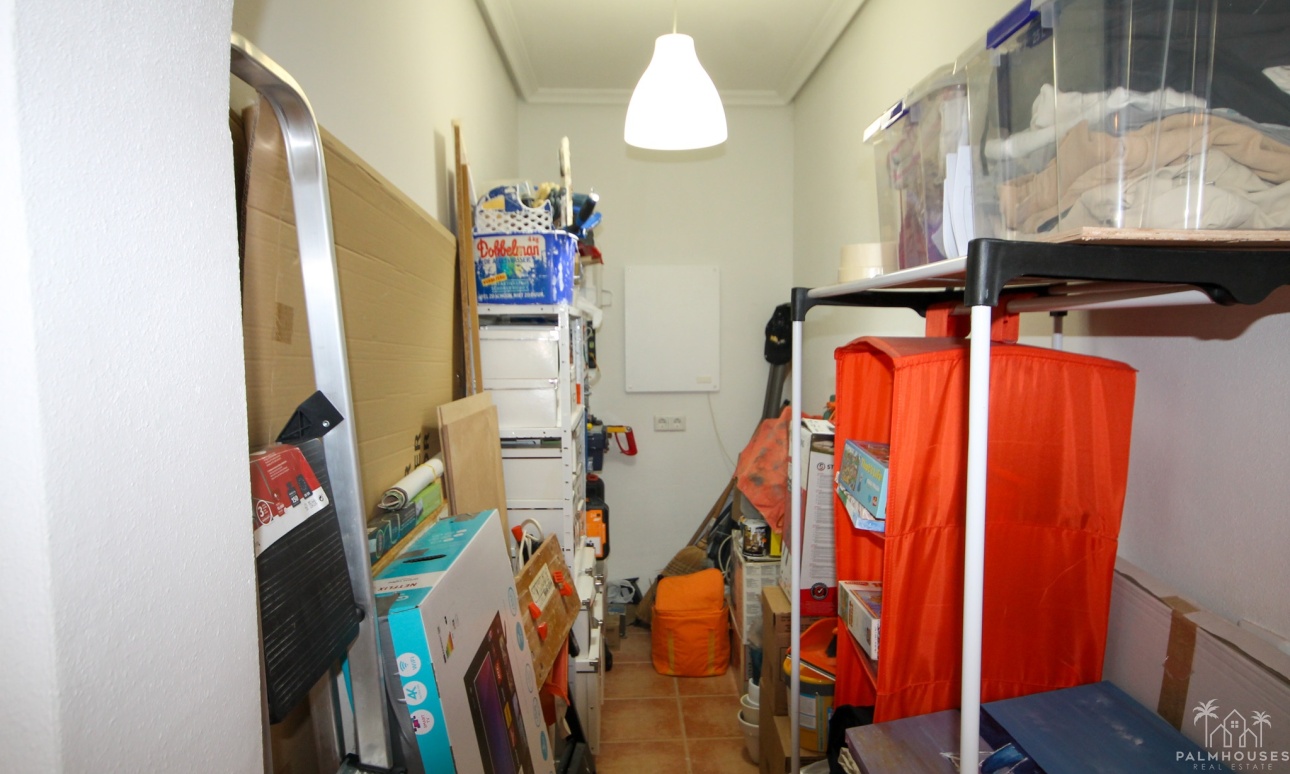 Resale - Villa - Orihuela Costa