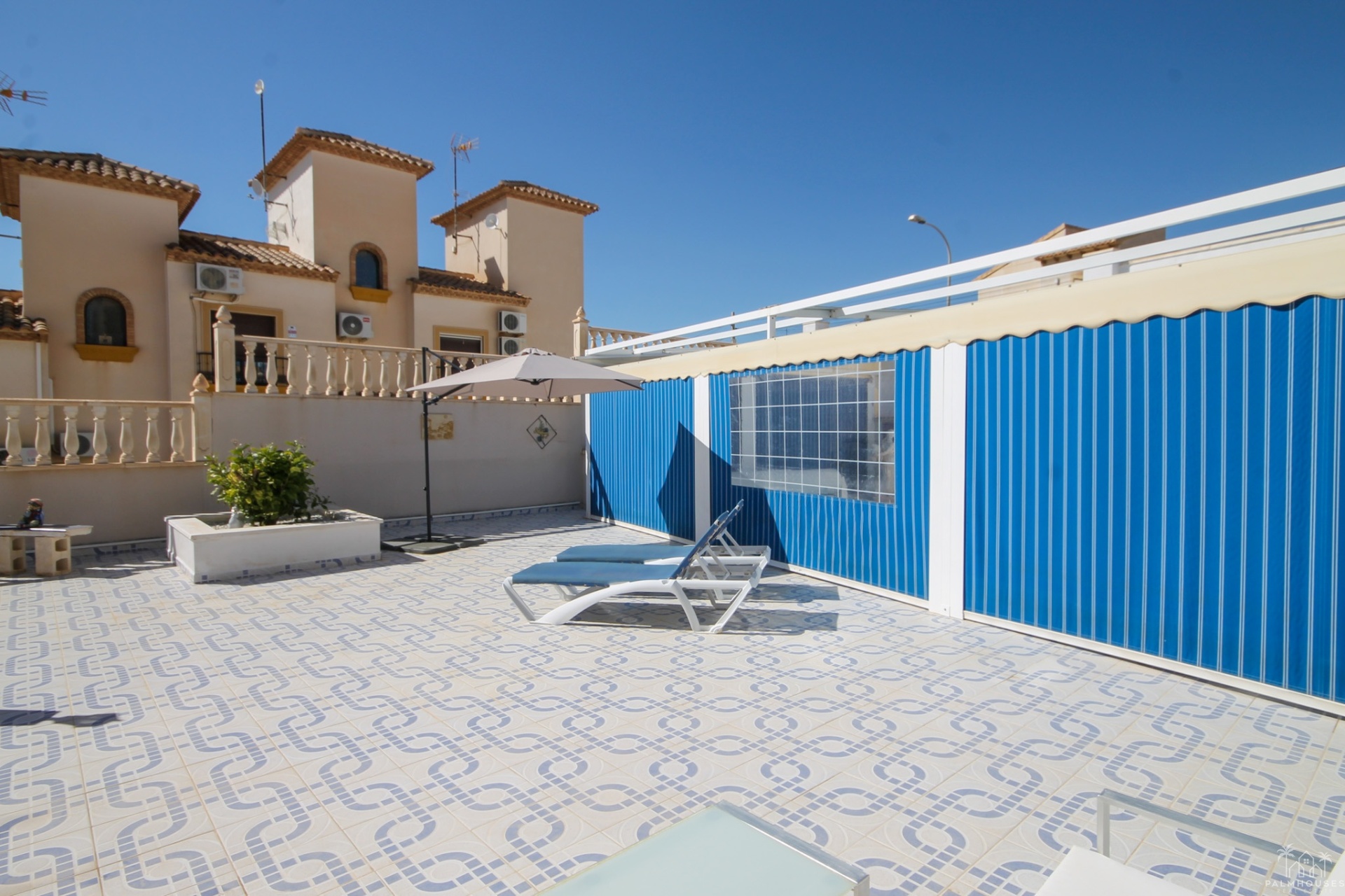 Resale - Villa - Orihuela Costa