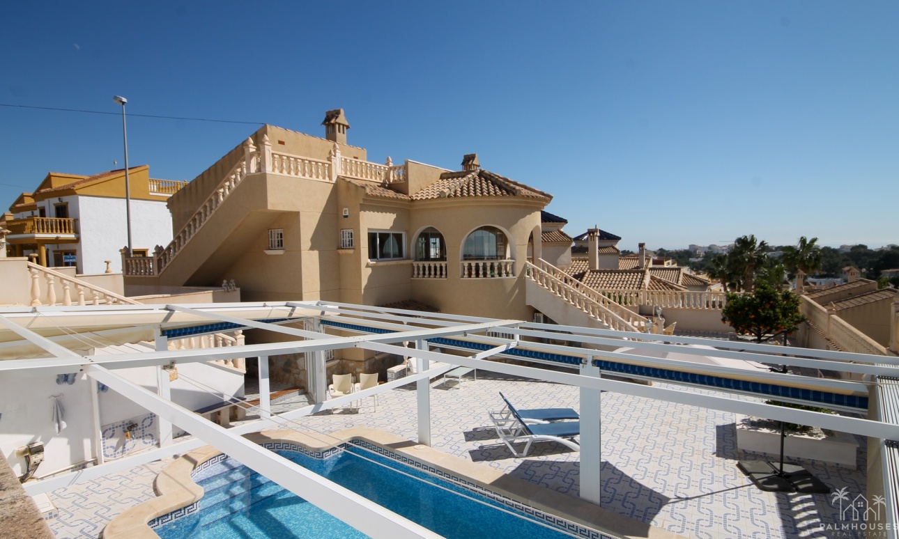 Resale - Villa - Orihuela Costa