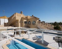 Resale - Villa - Orihuela Costa