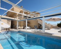 Resale - Villa - Orihuela Costa