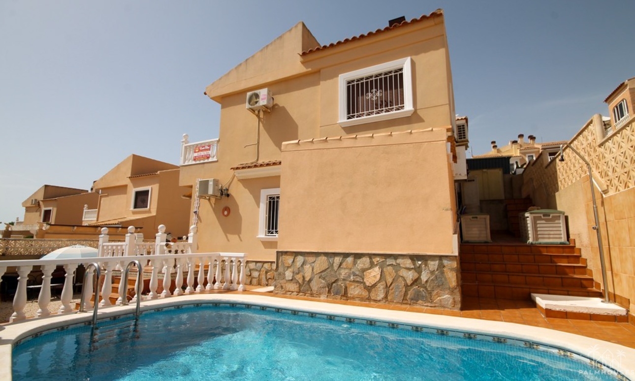 Resale - Villa - Orihuela Costa