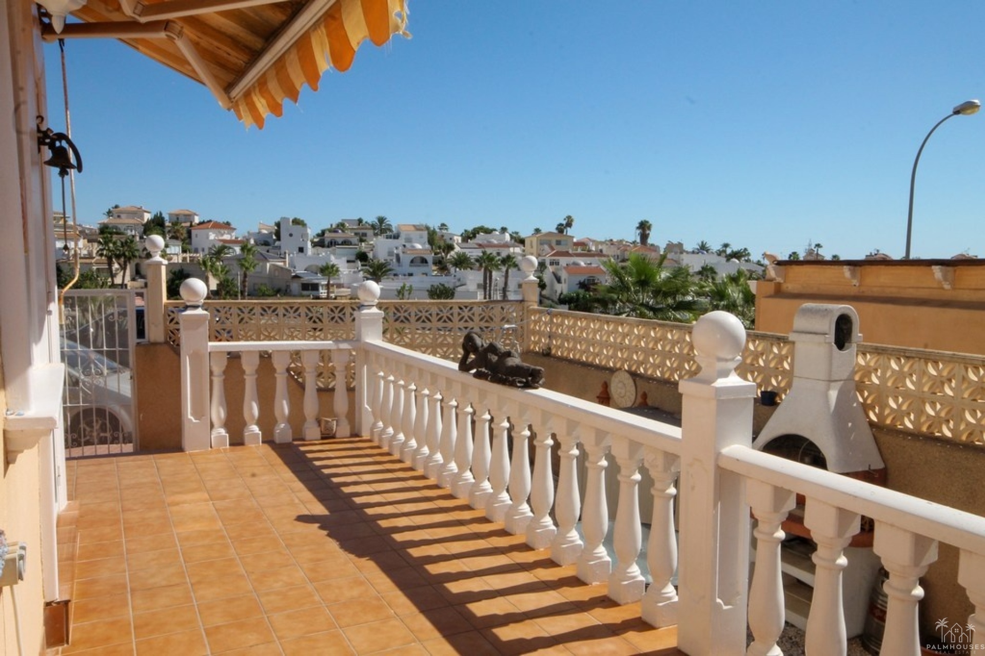 Resale - Villa - Orihuela Costa