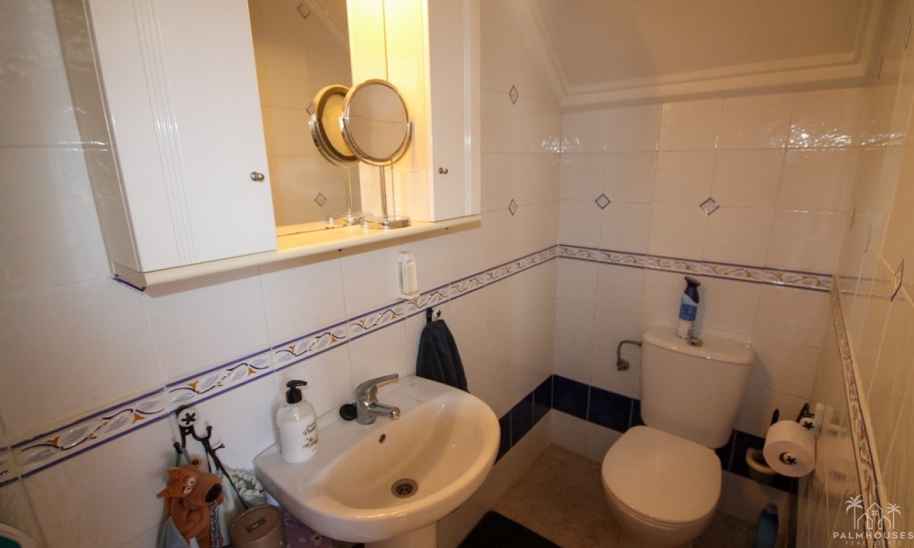 Resale - Villa - Orihuela Costa
