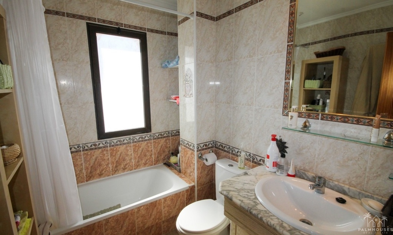 Resale - Villa - Orihuela Costa