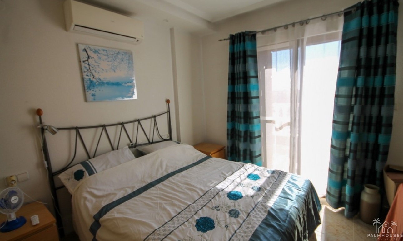 Resale - Villa - Orihuela Costa