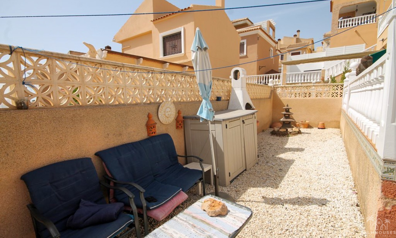 Resale - Villa - Orihuela Costa