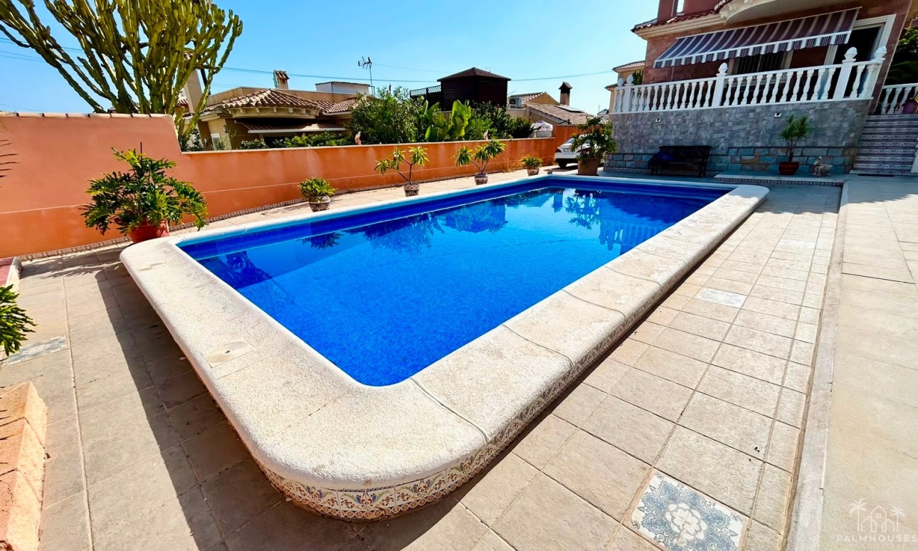 Resale - Villa - Orihuela - Inland