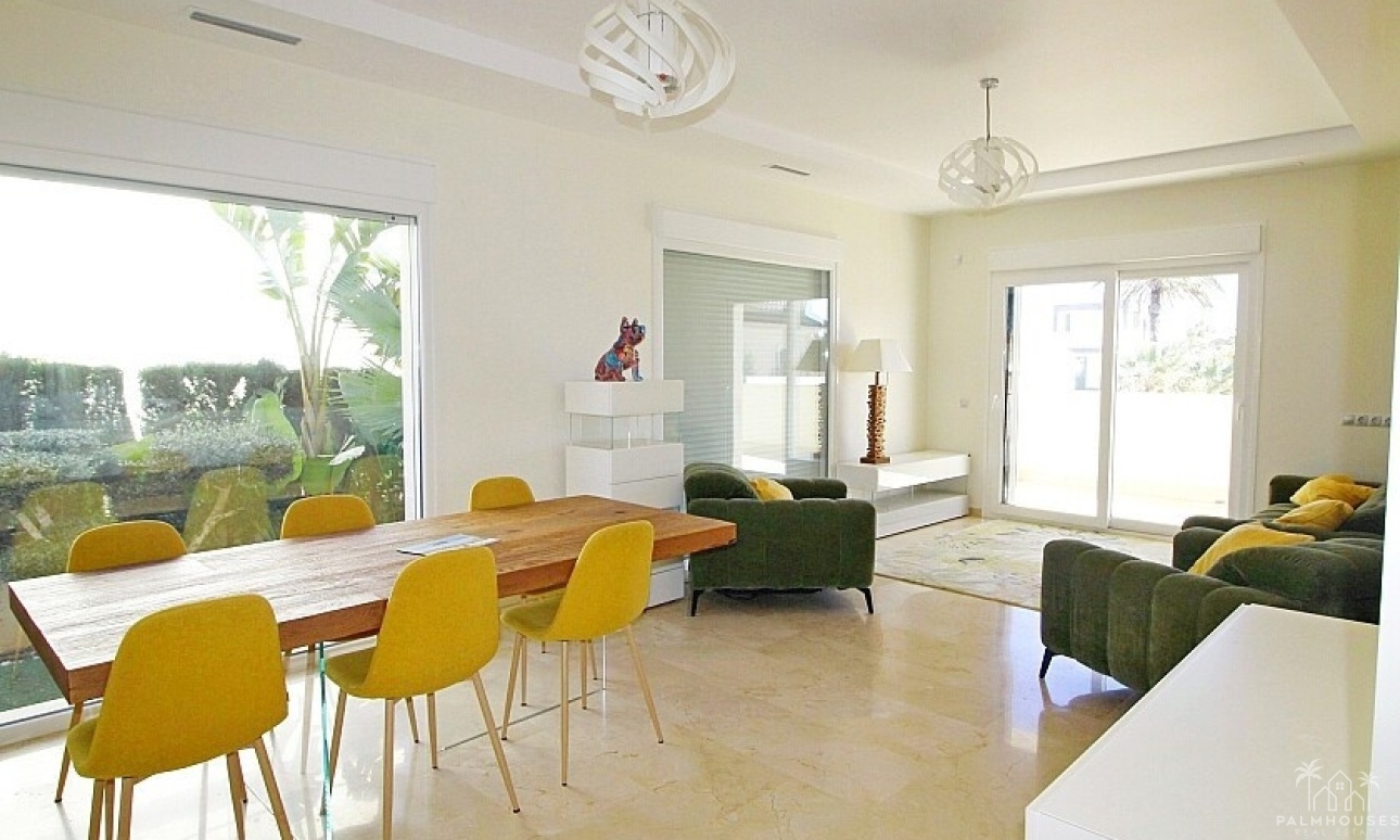 Resale - Villa - Orihuela - La Zenia