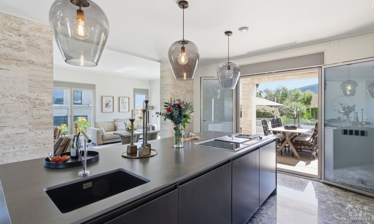 Resale - Villa - Orihuela - La Zenia