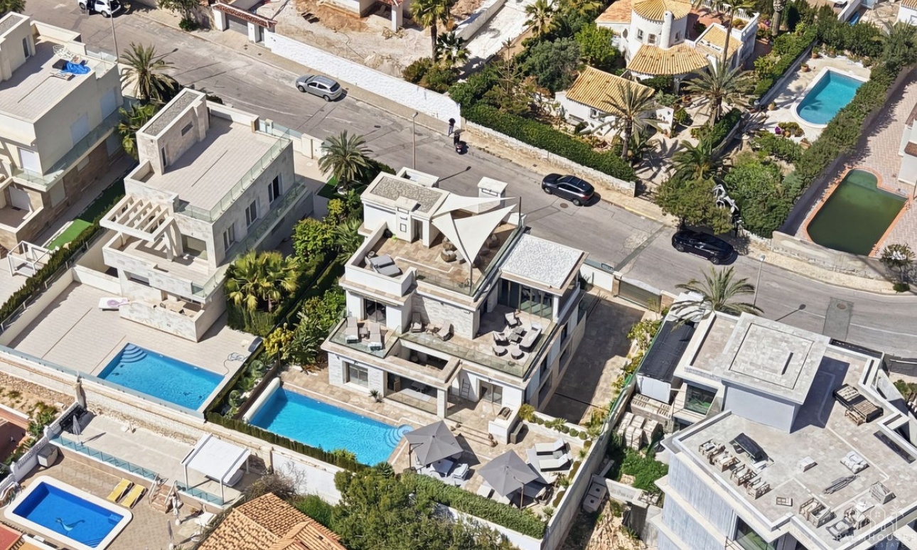 Resale - Villa - Orihuela - La Zenia