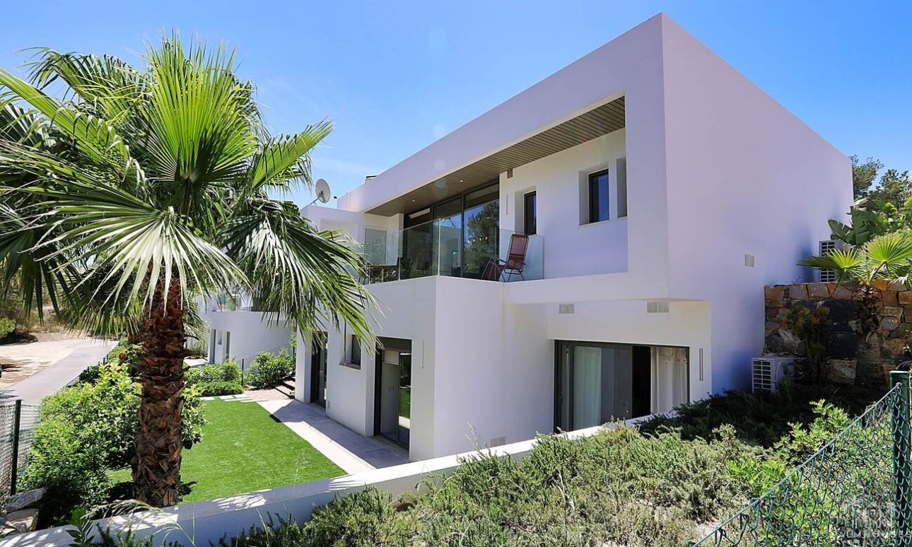 Resale - Villa - Orihuela - Las Colinas