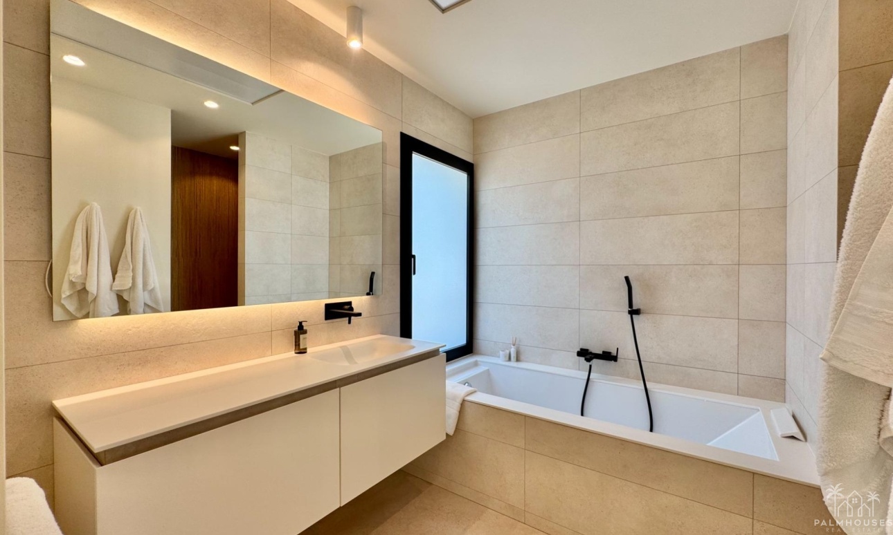 Resale - Villa - Orihuela - Las Colinas