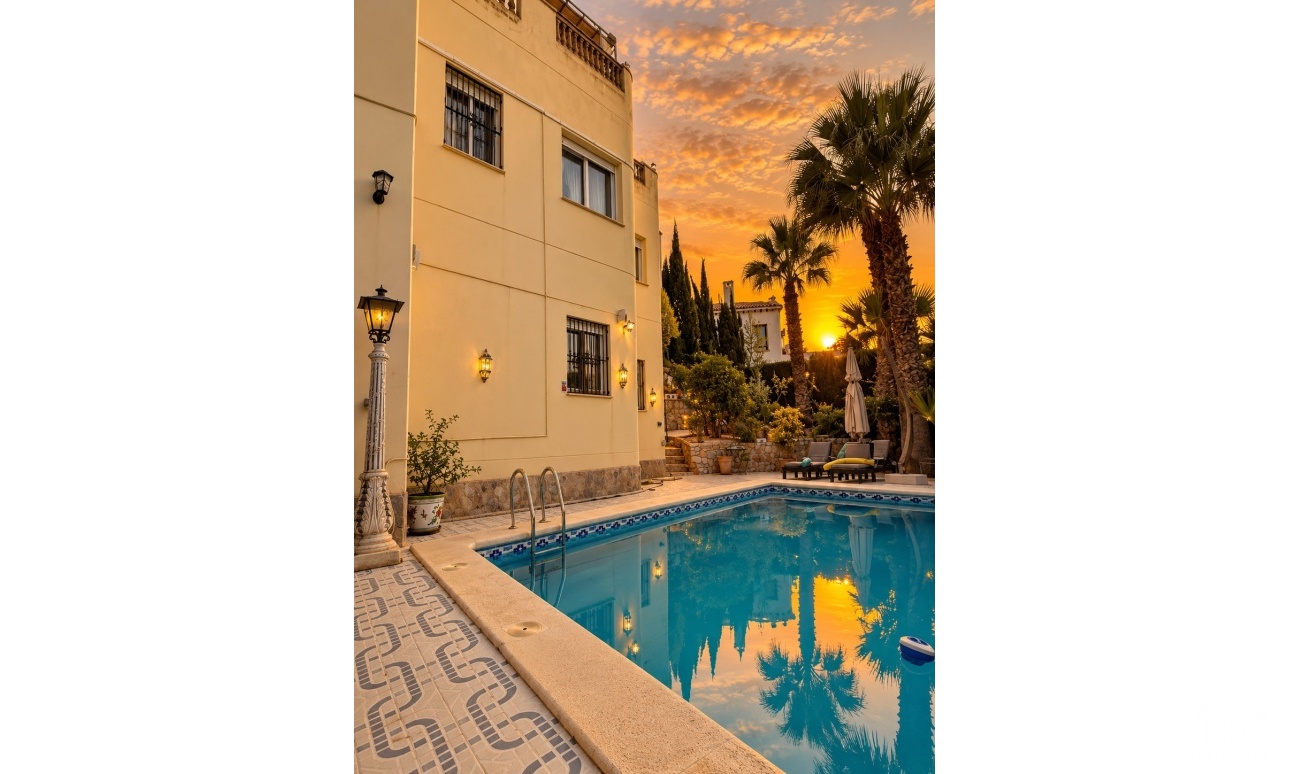 Resale - Villa - Orihuela - Las Ramblas Golf