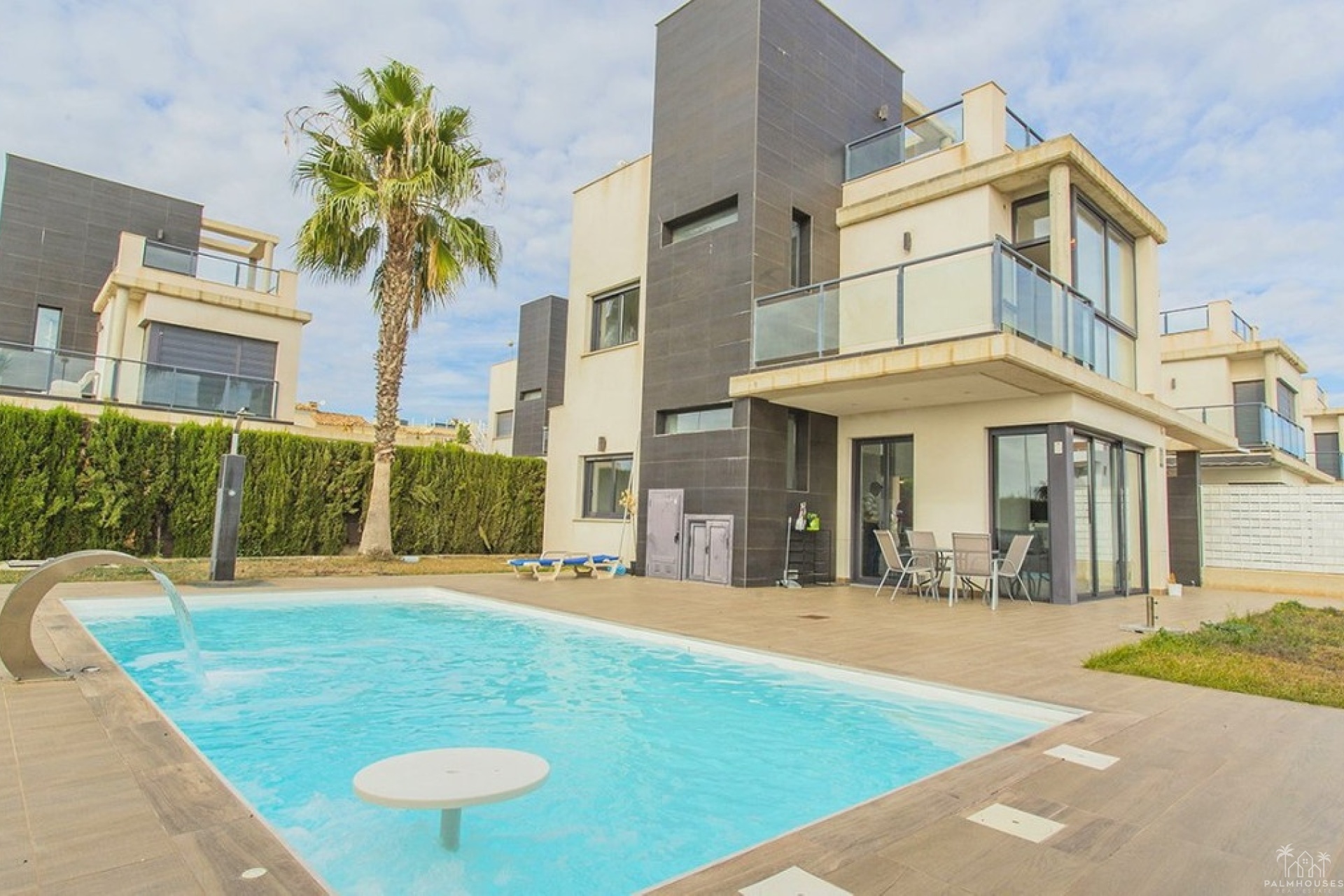 Resale - Villa - Orihuela - Lomas de Cabo Roig