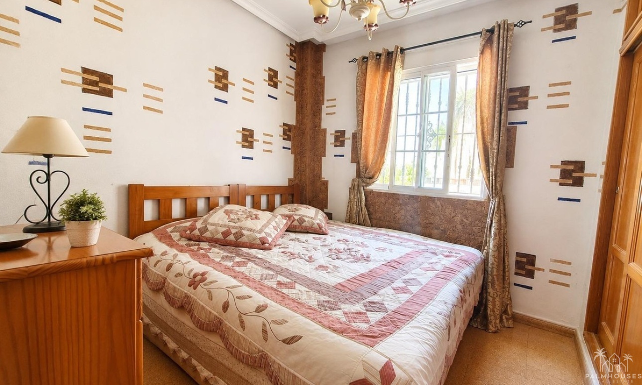 Resale - Villa - Orihuela - Lomas de Cabo Roig