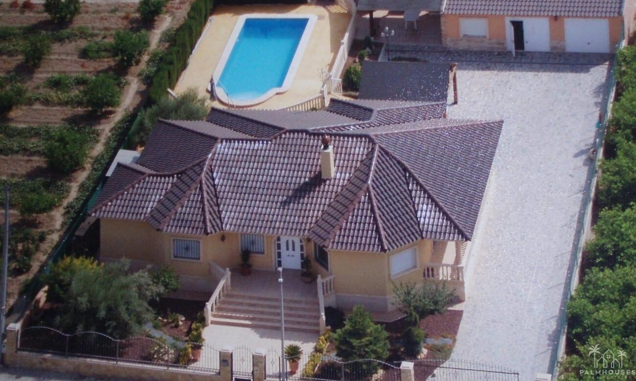Resale - Villa - Orihuela - LOS DESEMPARADOS