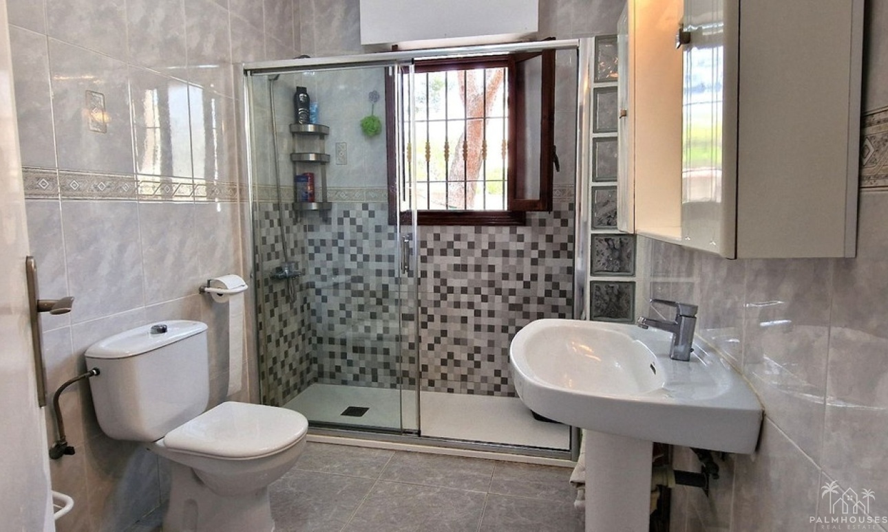 Resale - Villa - Orihuela - Orihuela Centro