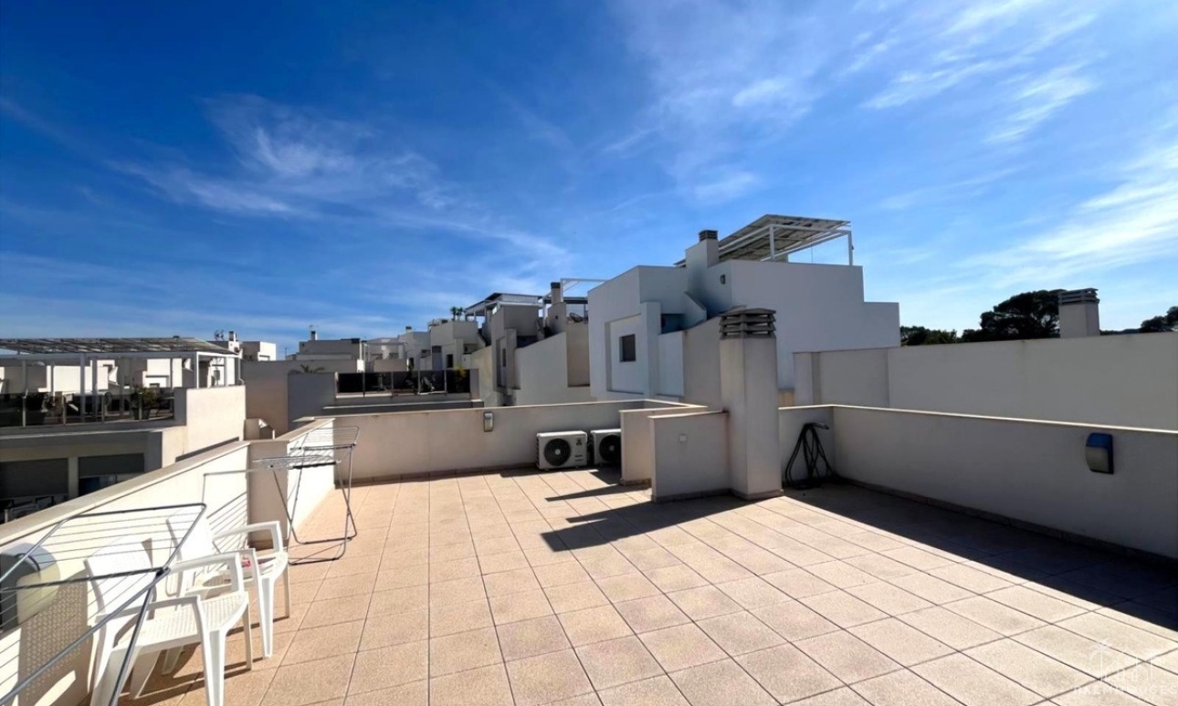 Resale - Villa - Orihuela - Orihuela Costa