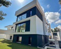 Resale - Villa - Orihuela - Orihuela Costa