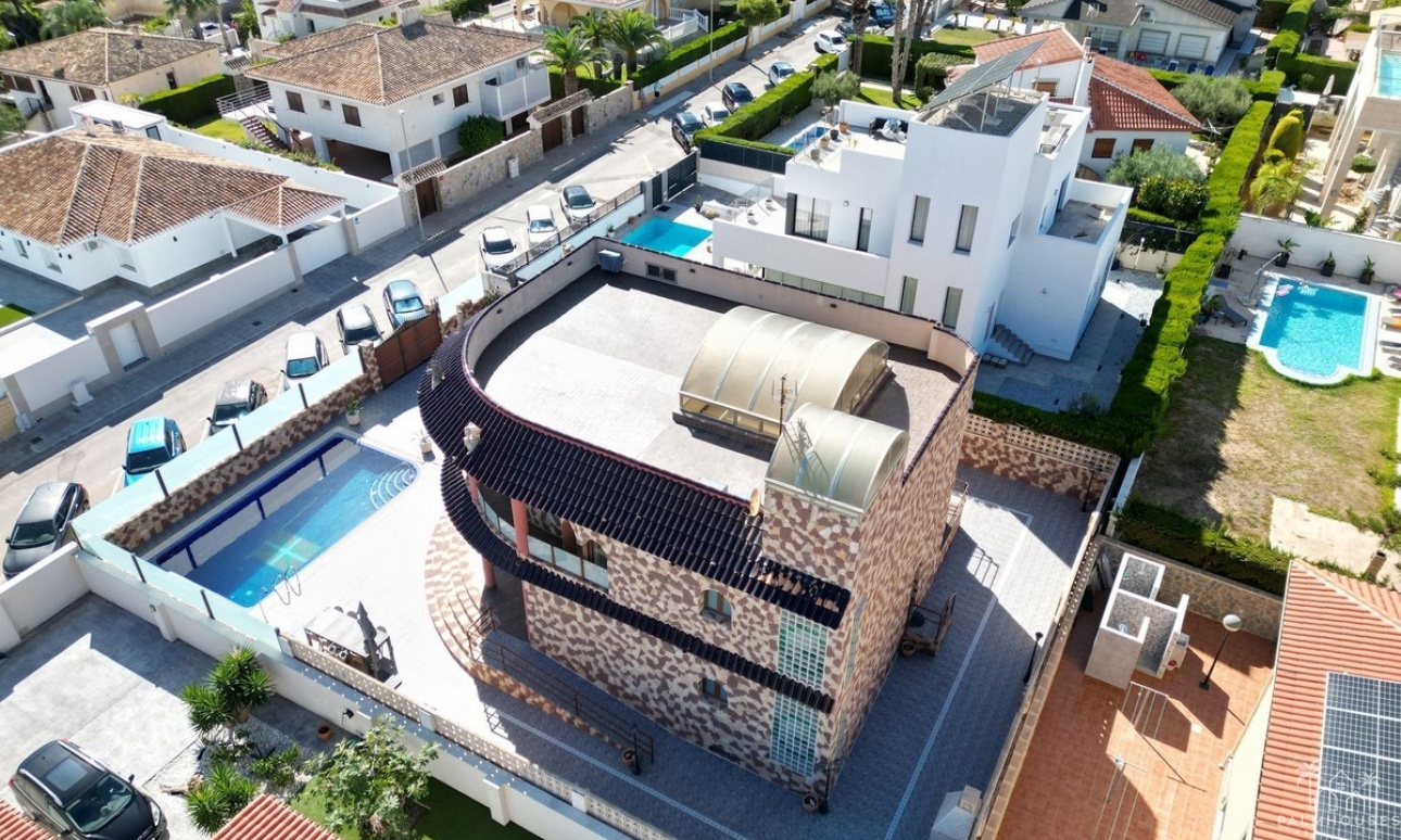 Resale - Villa - Orihuela - Orihuela Costa