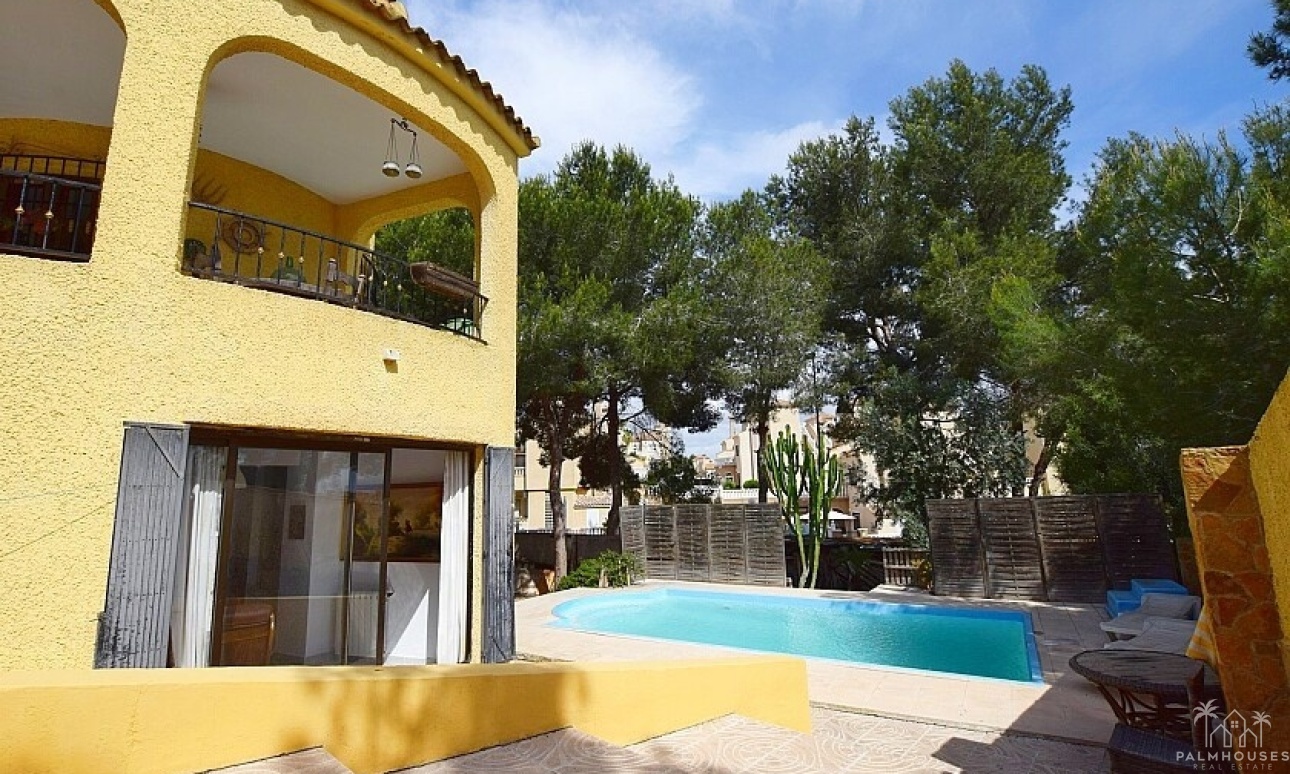 Resale - Villa - Orihuela - Orihuela Costa