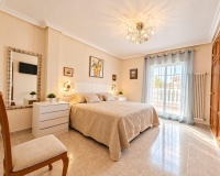 Resale - Villa - Orihuela - Orihuela Costa