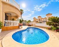 Resale - Villa - Orihuela - Orihuela Costa