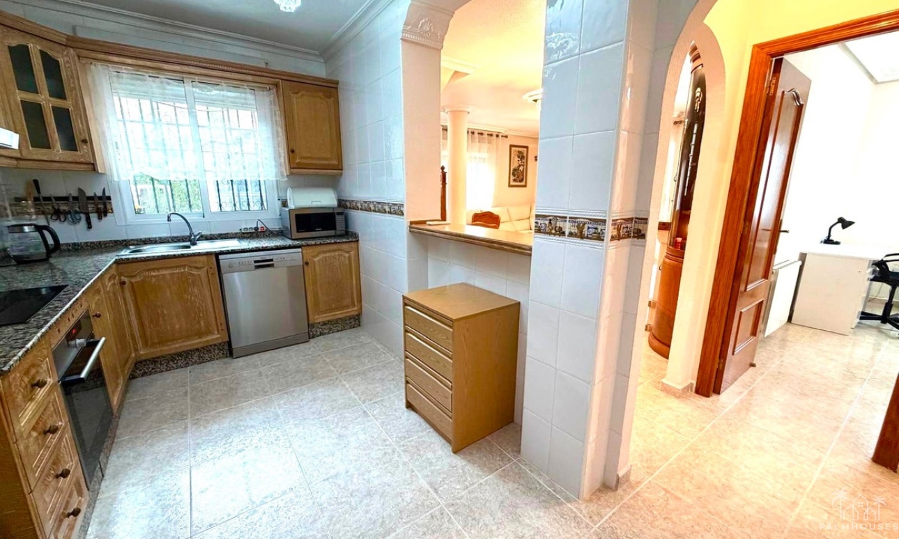 Resale - Villa - Orihuela - Orihuela Costa