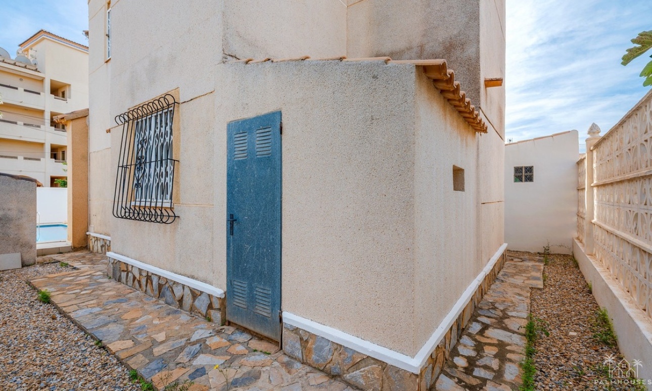 Resale - Villa - Orihuela - Playa Flamenca