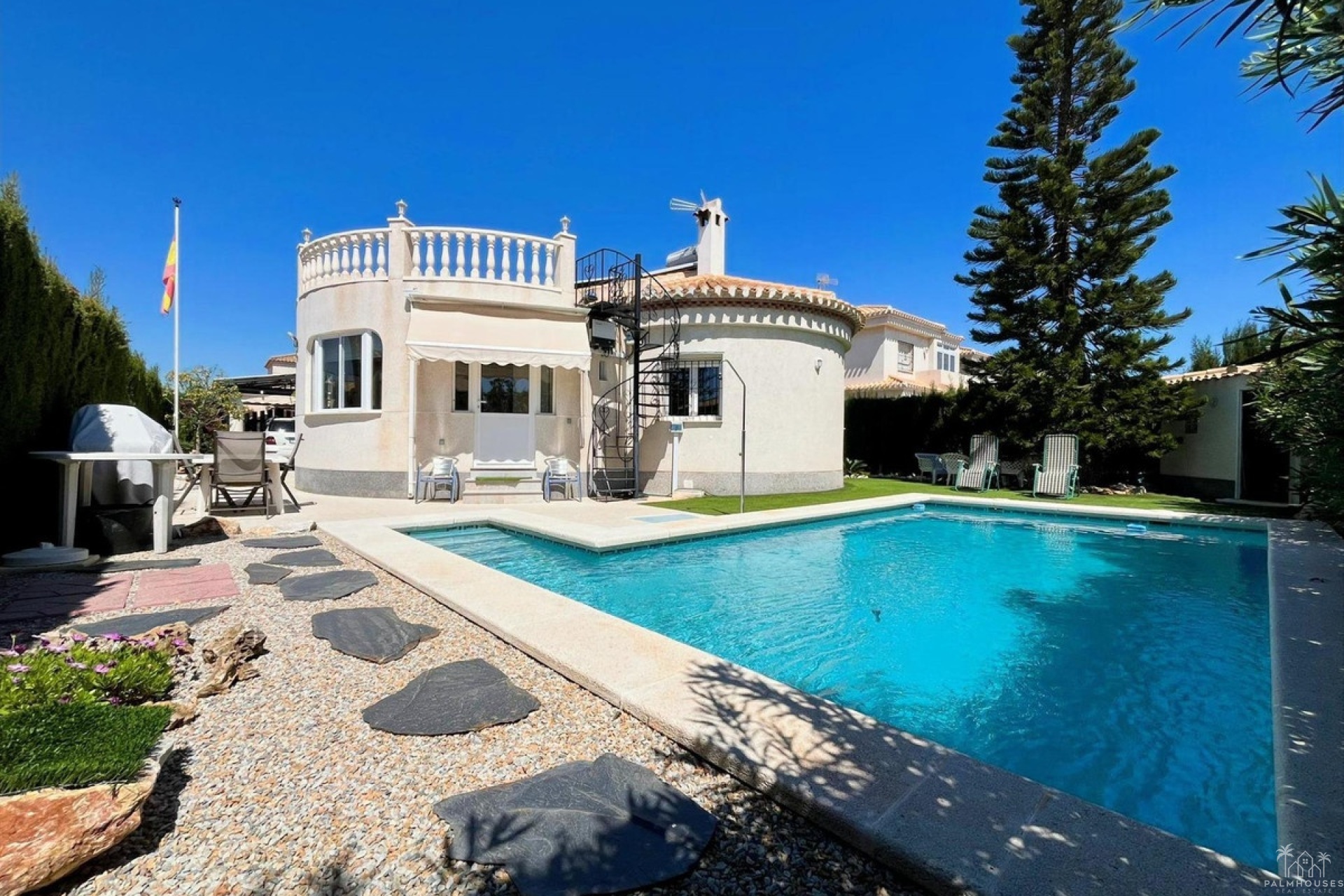 Resale - Villa - Orihuela - Playa Flamenca