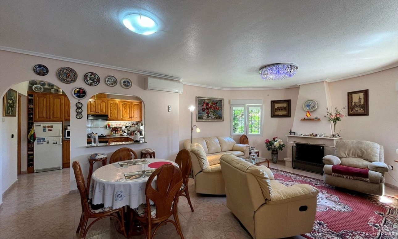 Resale - Villa - Orihuela - Playa Flamenca