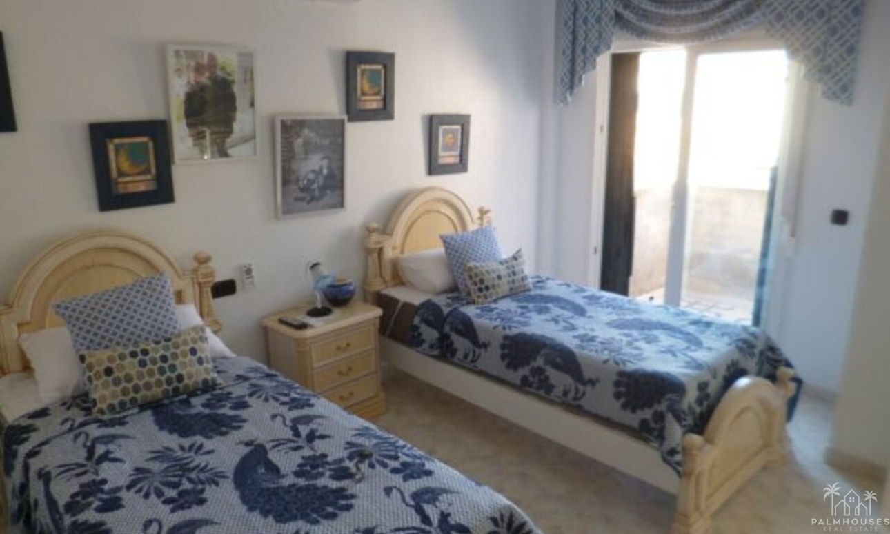 Resale - Villa - Orihuela - Playa Flamenca