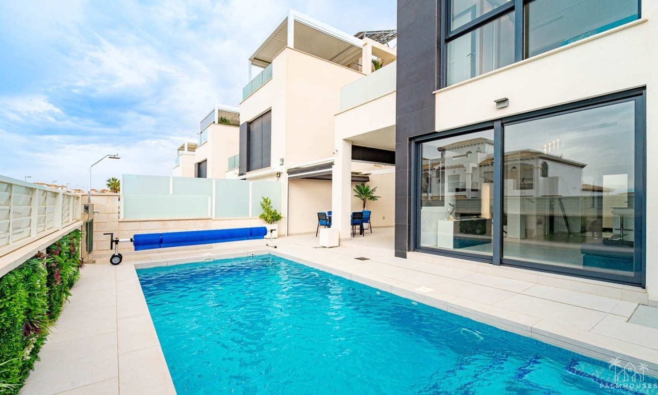 Resale - Villa - Orihuela - Punta Prima