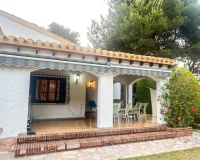 Resale - Villa - Orihuela - Punta Prima