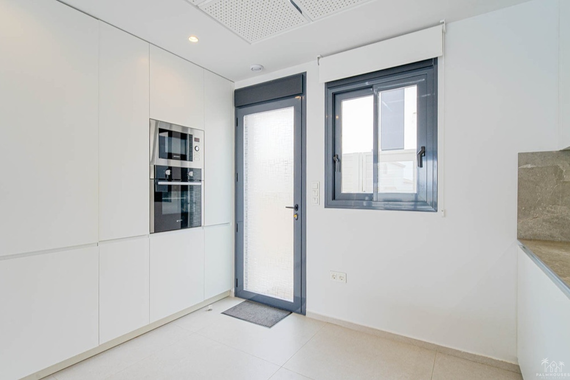 Resale - Villa - Orihuela - Punta Prima