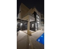 Resale - Villa - Orihuela - Punta Prima