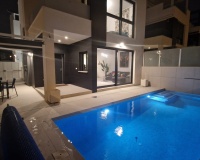 Resale - Villa - Orihuela - Punta Prima