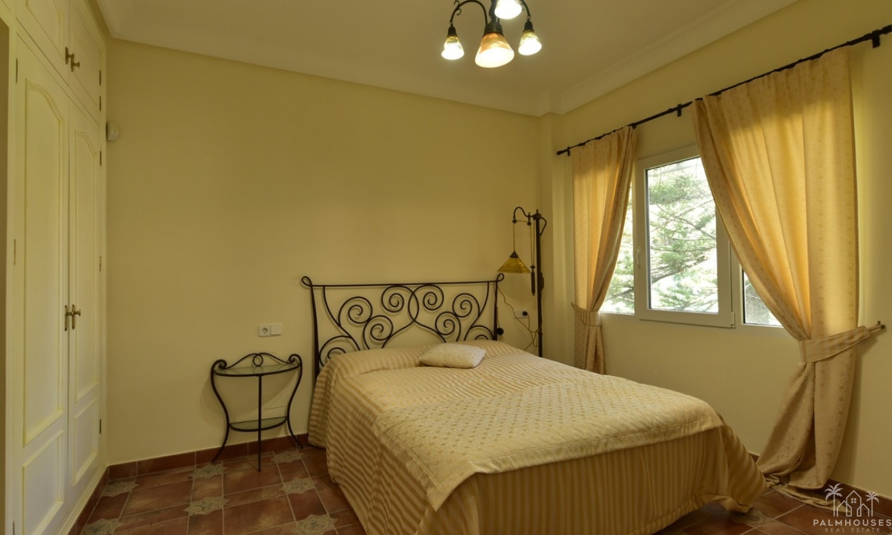 Resale - Villa - Orihuela - Villamartin