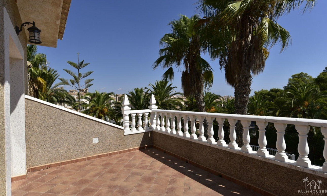 Resale - Villa - Orihuela - Villamartin