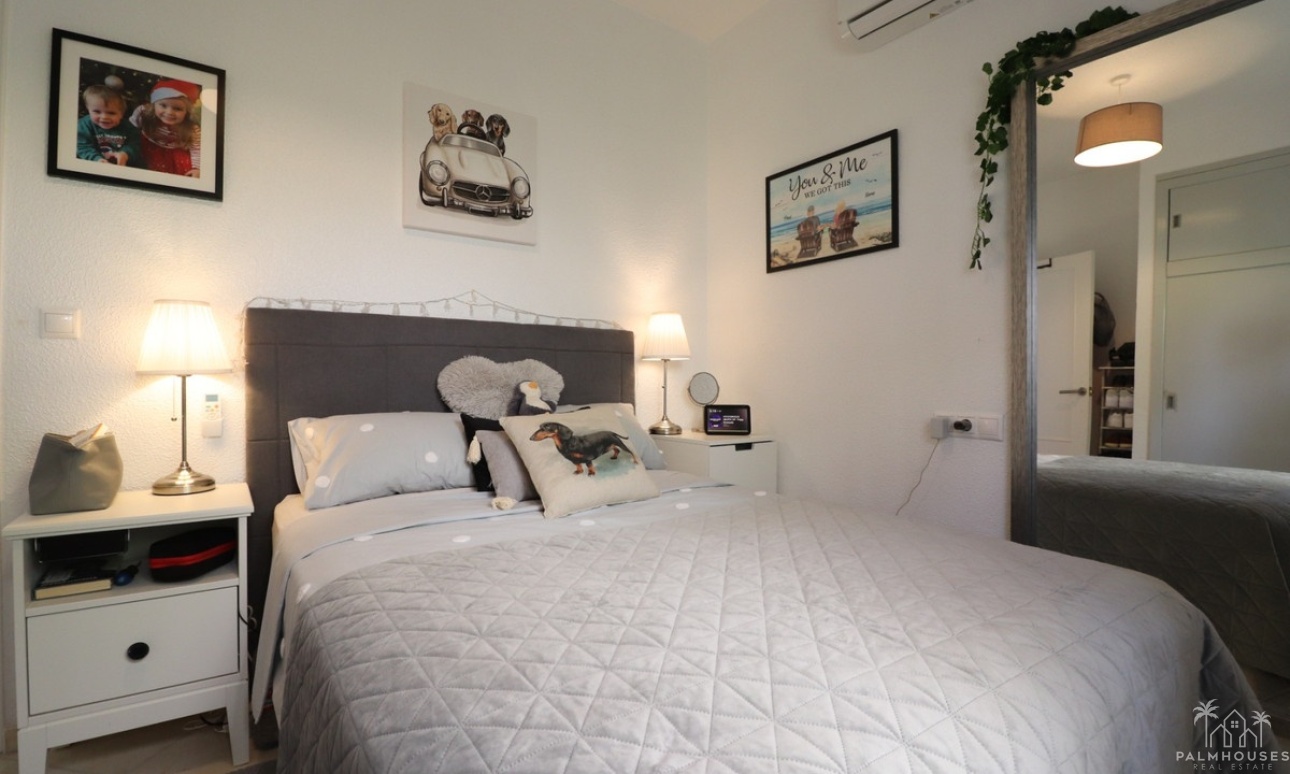 Resale - Villa - Orihuela - Villamartin