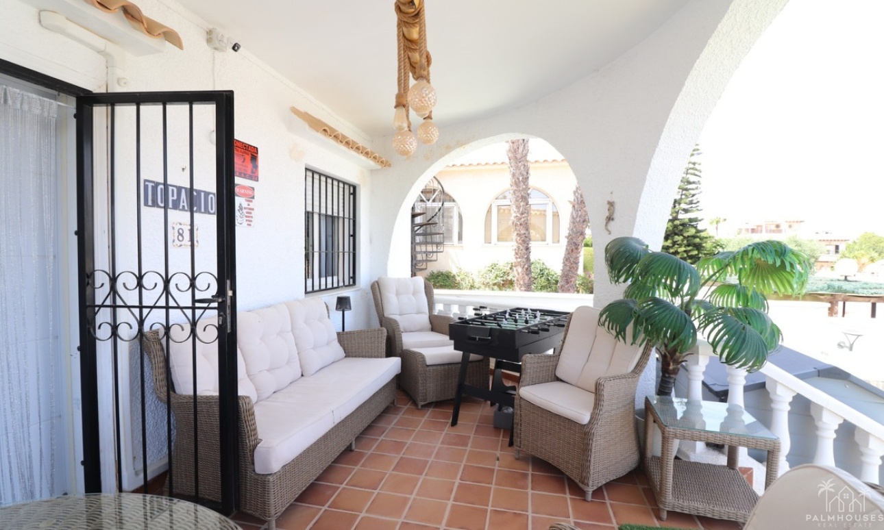 Resale - Villa - Orihuela - Villamartin