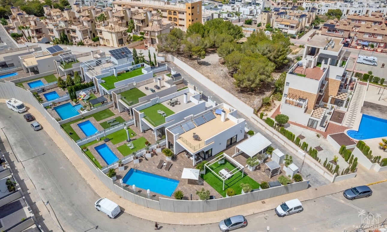 Resale - Villa - Orihuela - Villamartin