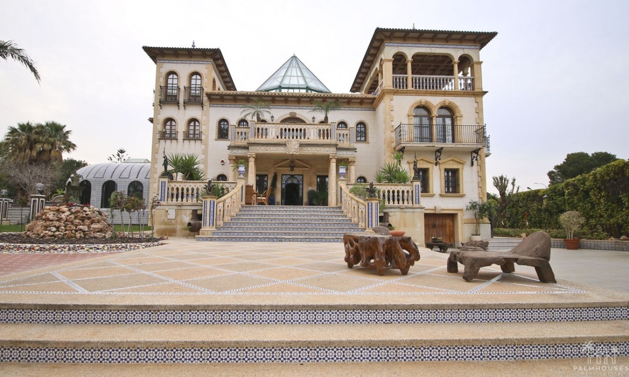 Resale - Villa - Orihuela - Villamartin