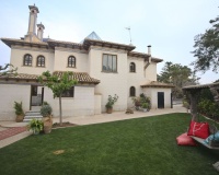 Resale - Villa - Orihuela - Villamartin