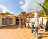 Resale - Villa - Orihuela - Villamartin