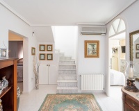 Resale - Villa - Orihuela - Villamartin