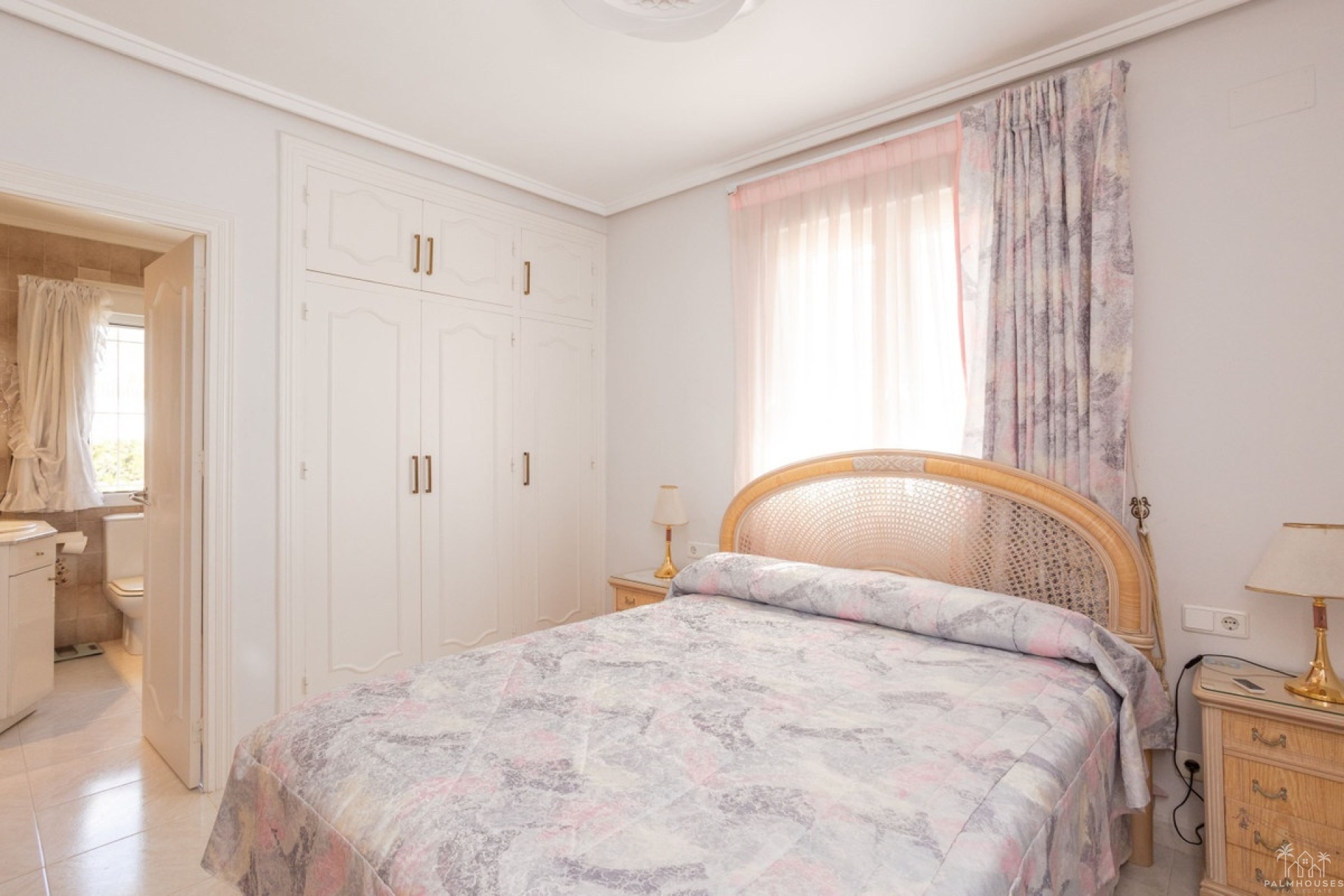 Resale - Villa - Orihuela - Villamartin
